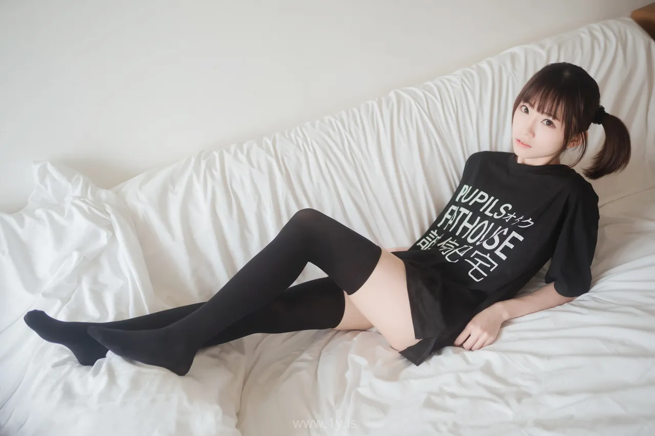 绮太郎 半袖双马尾